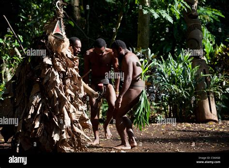 Vanuatu People 的图像结果