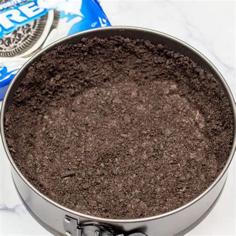 Easy Oreo Cookie Crust: Perfect For Pie, Cheesecake, & More