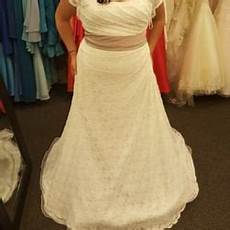 Wedding Dress Alterations Near Me by Best Wedding Gown Alterations Near Me April 2019 Find Wedding Dress Alterations Near Me