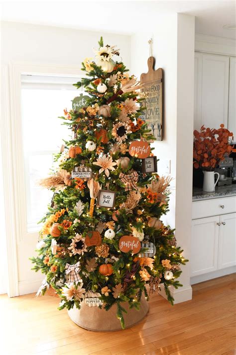 Thanksgiving Christmas Tree Idea - Savvy Saving Couple