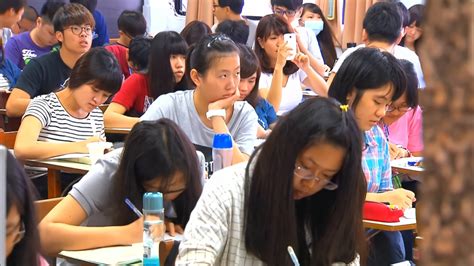 “战狼”学生？大陆学生在台湾也敢举报教授-中国瞭望-万维读者网（电脑版）