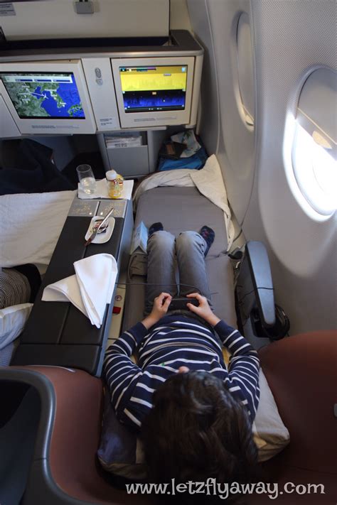 Lufthansa Business Class Seats A340 600