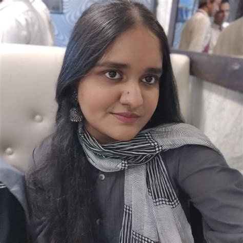 Mahirah - Hindi teacher in Kolkata - ₹200/h