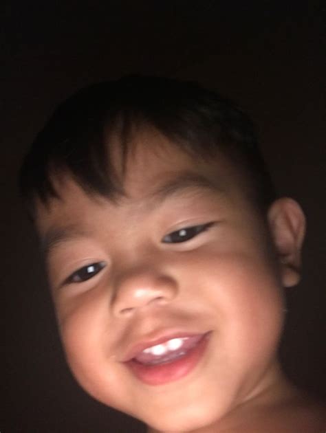 Front Camera Meme 的图像结果