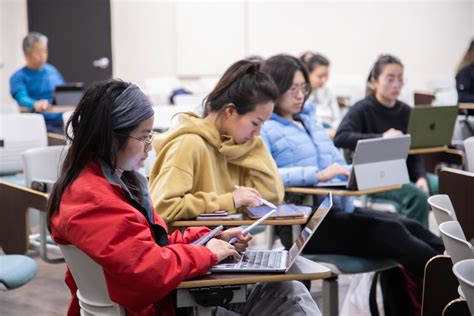 Exploring Salaries: Genetic Counselor Earnings