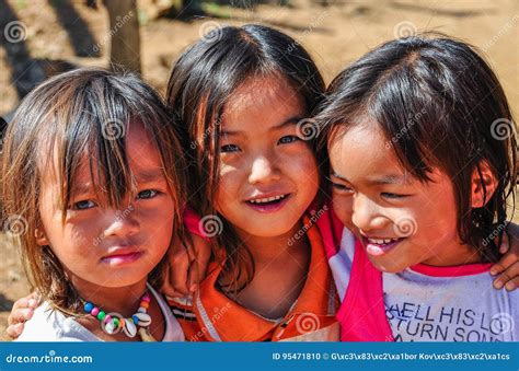 Laos Local Kids Girls 的图像结果