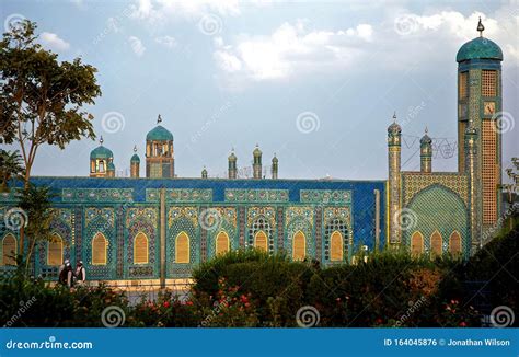 The Garden of the Blue Mosque in Mazar I Sharif, Afghanistan Stock ...