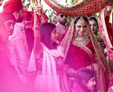 Deepika Padukone Ranveer Singh Deepveer Wedding Rituals Inside Photos ...