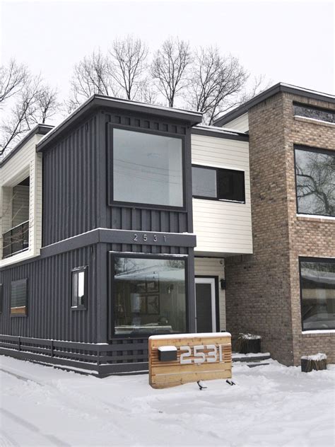 Shipping Container Homes & Buildings: Luxury Shipping Container House ...