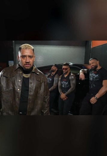 ain’t nobody safe… from the bloodline 😤☝️ #WWE #SoloSikoa #RomanReigns #JimmyUso #JeyUso