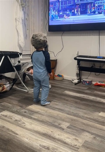 Macklemore Downtown obsession — mom shares funny boymom moment