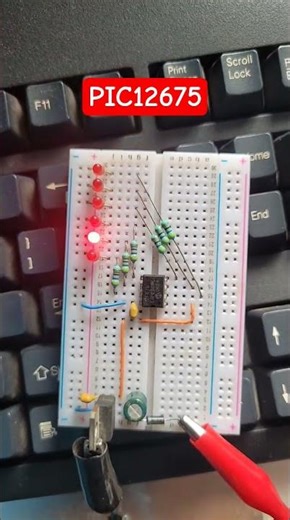 🚀 Maîtrisez la Conception de Cartes Électroniques avec PIC12F675 & Proteus !