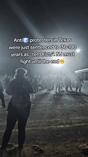 SHOW TF UP NJ✊️🧊🔥 no one on the Epstein list was charged. Peaceful protesters in NJ have been arr*sted. SHOW UP in any way you can, even donating! it's our duty to combat all forms of f*scism. If we don't protest now, then we won't have the right to tomorrow!! #leftist