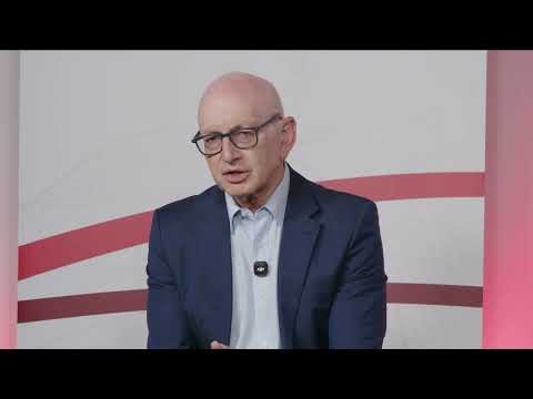 Disrupting leukemia stem-cell self-renewal versus differentiation therapy in AML