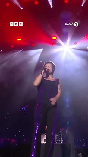 In this world, it’s just Harry & the purple jumpsuit 💜✨ #HarryStyles #AsItWas #BigWeekend