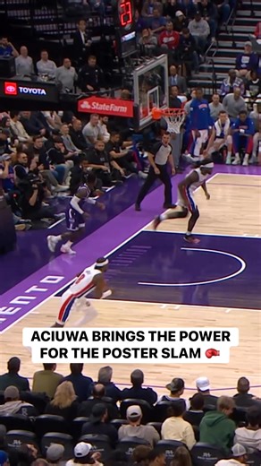 The Kings steal leads to a TOUGH Aciuwa poster! 🥊 DET-SAC • NBA League Pass Tap to Watch ➡️ https://www.nba.com/how-to-watch-game-redirect/0022500421?partnerRef=NBA&platform=Facebook&surface=Post | NBA
