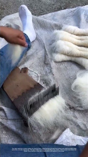 Combing the Fleece: How Raw Wool Becomes Spinnable Yarn