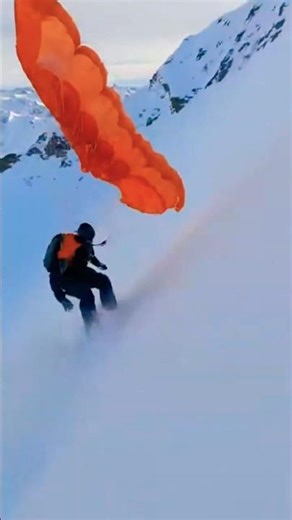 Base Jumping Parachute Gone Wrong 🪂 Parachuting Ends with Snow Powder ❄️