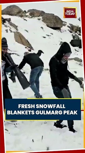 Fresh Snowfall Covers Gulmarg’s Apharwat Peak In Jammu And Kashmir #shorts #viralvideo #gulmarg