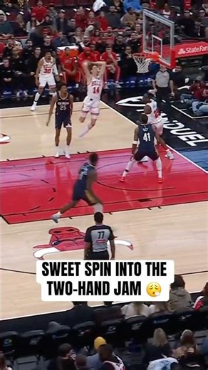 Buzelis throws down the jam ‼️