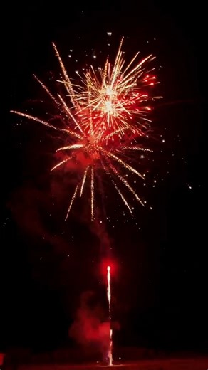 188 Shots Fireworks Cakes #fireworks #fireworksdisplay #pyrography #4thofJuly #pyro #fireworkshow | Firework Cloud