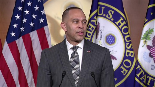WATCH LIVE: House Minority Leader Hakeem Jeffries holds news conference | Fox News