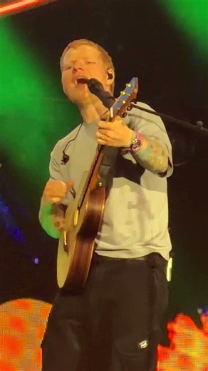 Ed Sheeran • Galway Girl • Seattle • Lumen Field