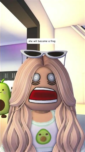 She couldnt OPEN DOORS...😨😨