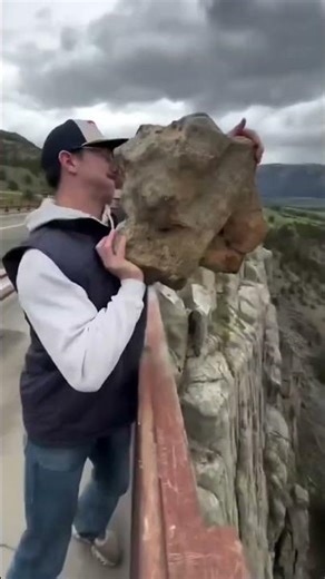 Beautiful sound #Controlled explosion #Explosion #Fire pit #Demolition #Wonderful satisfaction