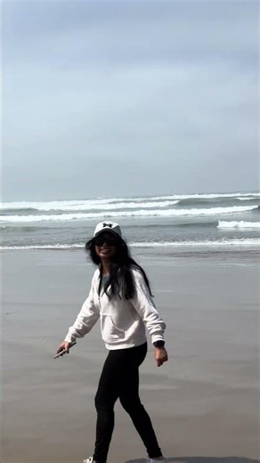 Cannon Beach #oregon #travel #outdoors #pnw #pacificocean #oceanwaves #beachday #beach #sea
