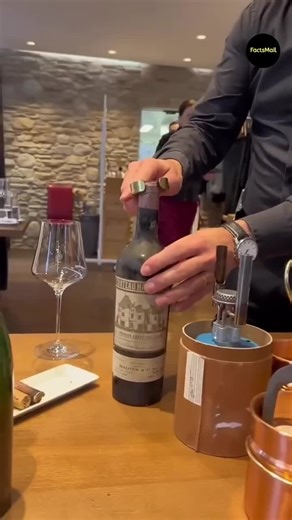 Correct Way to Open a Wine Bottle
