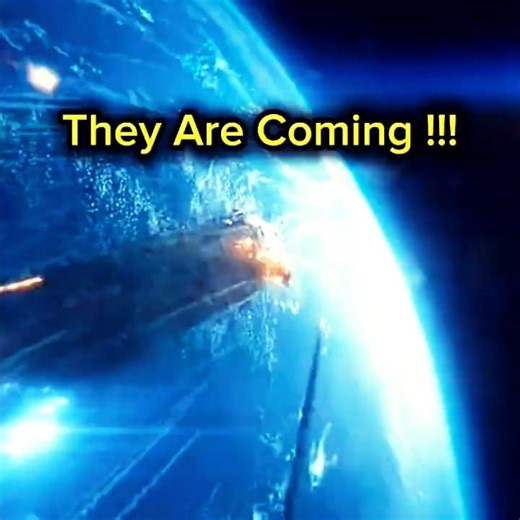 “They Are Coming… Earth’s First Alien Contact 👽🌍”
