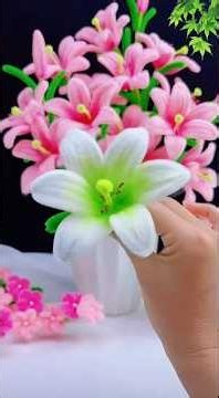 Make This Stunning Pipe Cleaner Flower Decor #diy #diyflower #flower #pipecleanercrafts #diyproject