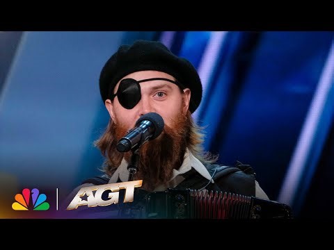 Audience Backs Comedian After Receiving 3 Buzzers | French Accent | AGT