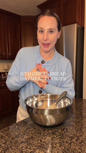 Iced Gingerbread Oatmeal Cookies Recipe (22 Cookies)