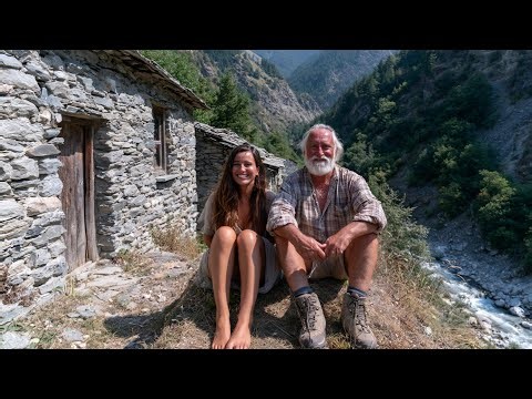 THEY LIVE ISOLATED IN THE HEART OF THE MOUNTAINS - LIFE IN STONE HOUSES ABOVE THE CLOUDS