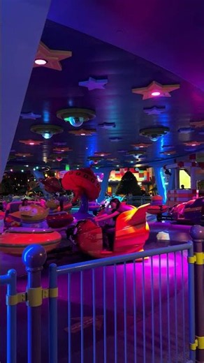 Alien Swirling Saucers | Toy Story Land | Disney Hollywood Studios