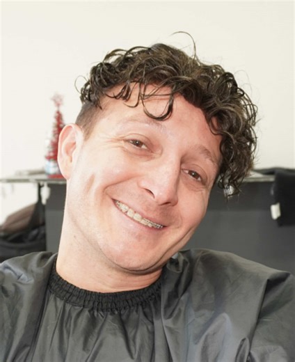 ¡Me Hice un Nuevo Estilo de Pelo en el Circo!