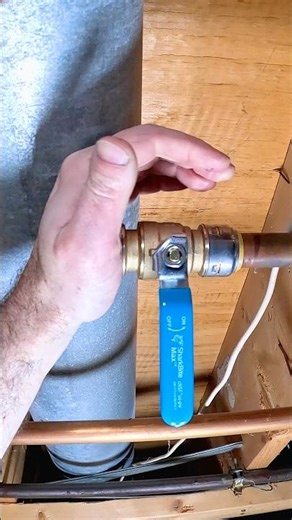 SharkBite Copper Pipe Repair Tips - #shorts #plumbing #sharkbiteplumbing #sponsored
