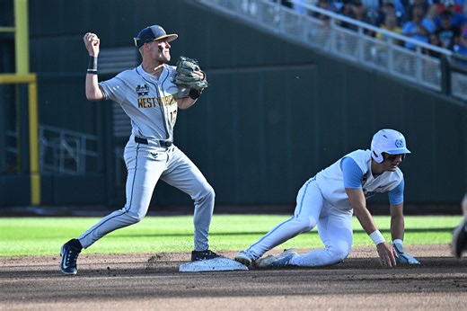 UNC baseball vs West Virginia in College World Series: Score, highlights, updates