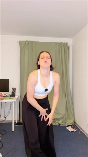 Learning a Aerial Cartwheel Part 1 #acro #dance #solo