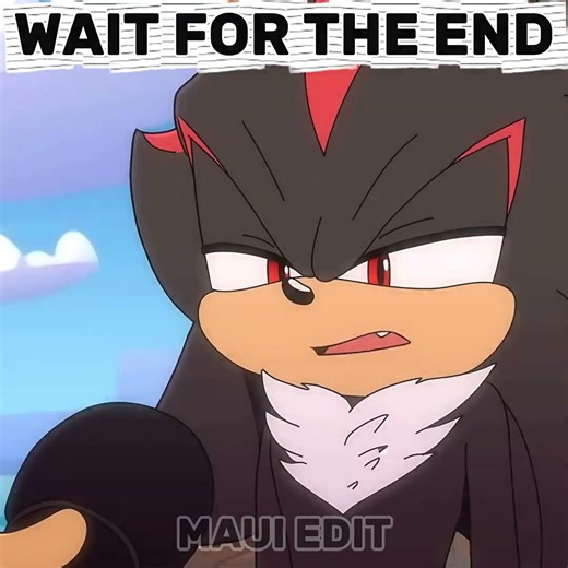 ROUGE FLIRTS WITH SHADOW... WHILE AMY IS RIGHT THERE! 💀🔥 #sonic #shorts