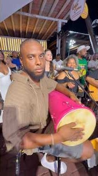 PARTIDO ALTO DE RESPONSA, TÁ!? 🎤🔥 #quintacarioca #samba #batucada