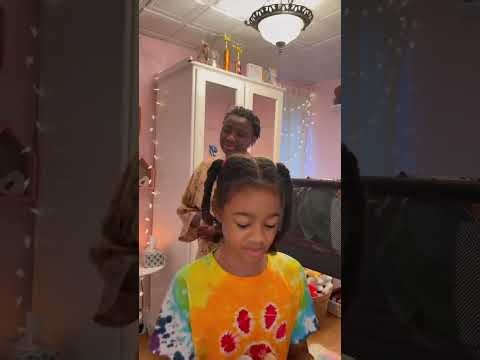 Pregnant morning routine. I am so sick and dehydrated. Let's get the kids to school this morning.