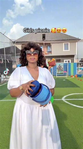 Embracing Humor: Pepper Jokes and Cultural Unity