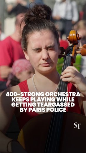 400 musicians continue concert at Place de la Republique in Paris while getting teargassed by police
