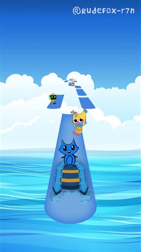 High-Speed Water Slide Rescue: Yatta, Vee & Shrimpo in Trouble! #shorts