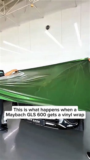 Mercedes-Maybach GLS 600 Full Vinyl Wrap in Forest Green — Full Build
