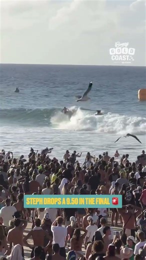 Steph Gilmore JUST NOW 🤯 @originalbonsoy #GoldCoastPro
