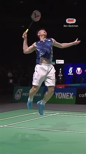 Keep going, 🇲🇾 Lee Zii Jia. 💪🫶 📹: @benbeckmanbadminton | BWF — Badminton World Federation